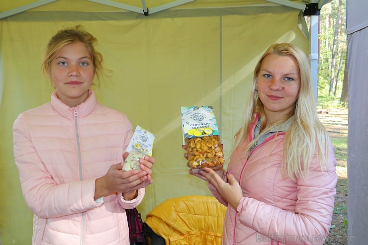 Rudens ražas svētkus svin Latvijas Etnogrāfiskais brīvdabas muzejā 207693