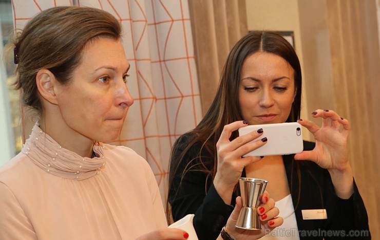 Jaunā 5 zvaigžņu viesnīca «Grand Hotel Kempinski Riga» iepazīstina Travelnews.lv ar gardēžu ēdienkarti Jaunā 5 zvaigžņu viesnīca «Grand Hotel Kempinski Riga» iepazīstina Travelnews.lv ar gardēžu ēdienkarti 208213