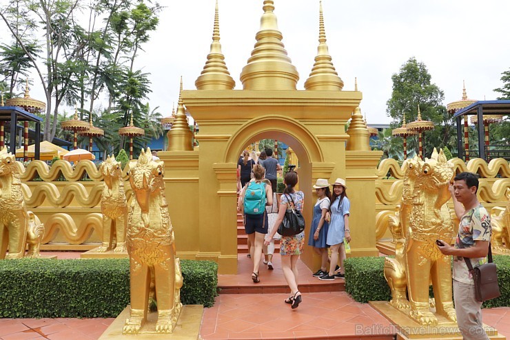 Travelnews.lv kopā ar «365 brīvdienas» un «Turkish Airlines» iepazīst tropu botānisko dārzu «Nong Nooch Tropical Garden» Travelnews.lv kopā ar «365 brīvdienas» un «Turkish Airlines» iepazīst tropu botānisko dārzu «Nong Nooch Tropical Garden» 208882