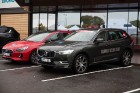 Rīgā aizvada «Latvijas Gada auto 2018» lielo testu dienu.