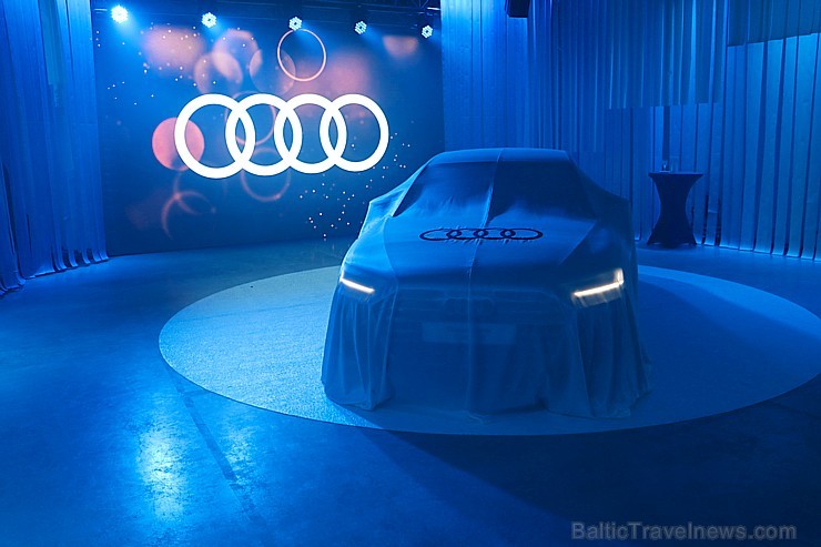 Latvijā 18.10.2017 tiek prezentēts jaunais luksus klases automobilis īpašai ceļošanai - Audi A8 209162