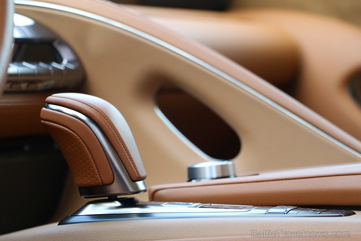 Travelnews.lv apceļo Latvijas zelta rudeni ar sportisko un futūristisko vāģi «Lexus LC 500» 209421