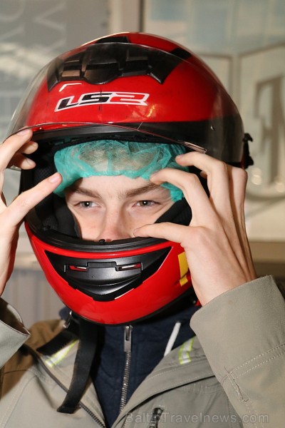 Travelnews.lv jauniešu komanda joņo ar kartingu halles «Ātruma cilts» kartingiem 209459