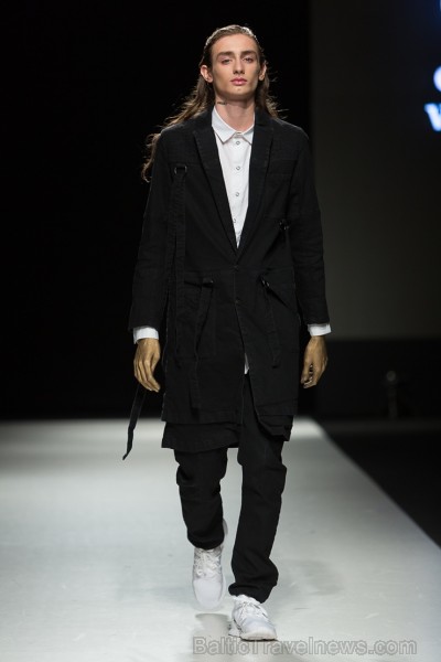 Rīgā pilnā sparā norisinājas «Riga Fashion Week 2017» 209855
