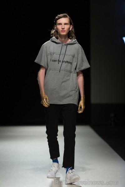 Rīgā pilnā sparā norisinājas «Riga Fashion Week 2017» 209861