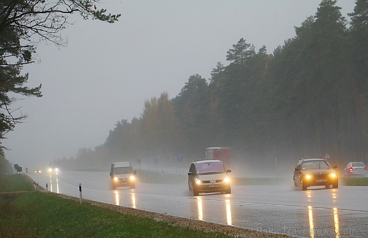 Travelnews.lv apceļo rudenīgo Latviju ar jauno, ekonomisko un ietilpīgo Opel Insignia Sport Tourer Travelnews.lv apceļo rudenīgo Latviju ar jauno, ekonomisko un ietilpīgo Opel Insignia Sport Tourer 210012