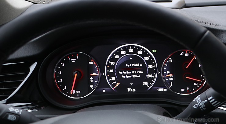 Travelnews.lv apceļo rudenīgo Latviju ar jauno, ekonomisko un ietilpīgo Opel Insignia Sport Tourer Travelnews.lv apceļo rudenīgo Latviju ar jauno, ekonomisko un ietilpīgo Opel Insignia Sport Tourer 210045