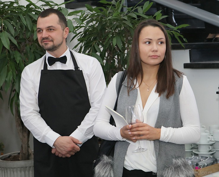 «Restaurant Service» (restorāni - «Bibliotēka Nr.1» un «Kolonāde. Mūsu stāsti») apliecina viesiem pilna servisa banketu rīkošanas mākslu visaugstākajā «Restaurant Service» (restorāni - «Bibliotēka Nr.1» un «Kolonāde. Mūsu stāsti») apliecina viesiem pilna servisa banketu rīkošanas mākslu visaugstākajā 210139