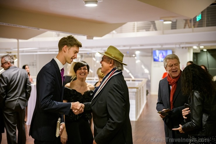 Divu gadu jubileju svin jaunākā no Latvijas reģionālajām koncertzālēm - Liepājas «Lielais Dzintars» Divu gadu jubileju svin jaunākā no Latvijas reģionālajām koncertzālēm - Liepājas «Lielais Dzintars» 210610