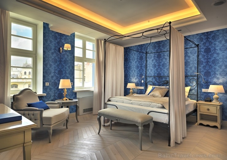 Vecrīgā durvis vērusi jauna franču stila viesnīca - «Hotel Le Chevalier» 210789