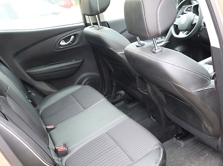Travelnews.lv dodas uz Lūznavas muižu Latgalē ar jauno krosoveru Renault Kadjar dCi 130 4x4 210927