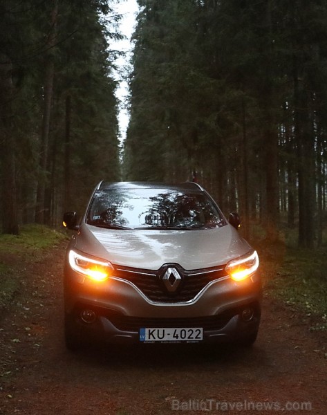 Travelnews.lv dodas uz Lūznavas muižu Latgalē ar jauno krosoveru Renault Kadjar dCi 130 4x4 210944