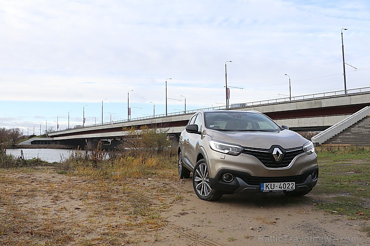 Travelnews.lv dodas uz Lūznavas muižu Latgalē ar jauno krosoveru Renault Kadjar dCi 130 4x4 210961