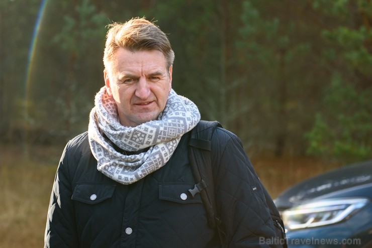 Renault krosoveri dodas Latvijas mežu ceļos. Foto: Gints Ivuškāns 211809