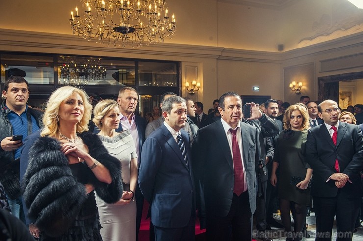 Rīgā oficiāli atklāj jaunu 5 zvaigžņu viesnīcu «Grand Hotel Kempinski Riga» 211891