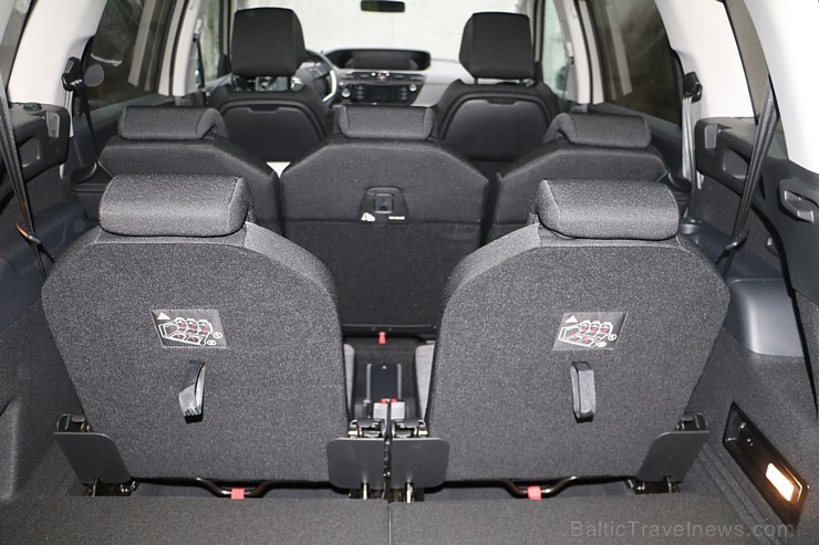 Travelnews.lv apceļo miglaino Latgali ar jauno Citroën Grand C4 Picasso 211984