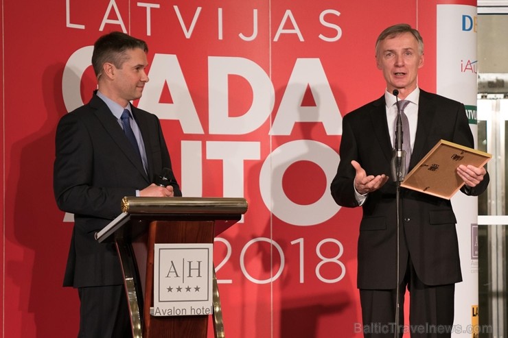 Vecrīgas viesnīcā «Avalon Hotel & Conferences» 1.12.2017 apbalvo «Gada auto 2018» uzvarētajus 212125
