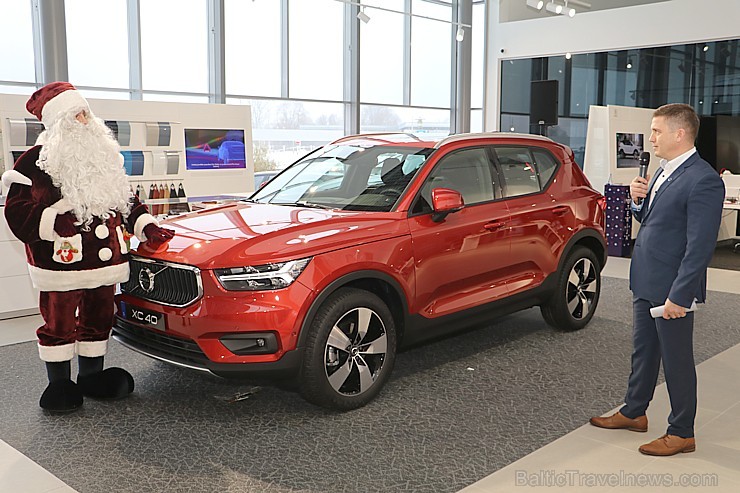 Latvijā pirmo reizi tiek prezentēts pilsētas apvidus automobilis «Volvo XC40» 212252