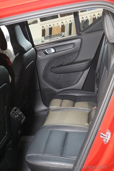 Latvijā pirmo reizi tiek prezentēts pilsētas apvidus automobilis «Volvo XC40» 212273
