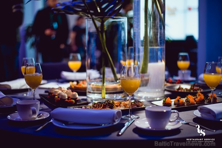 «Restaurant Service» (restorāni - «Bibliotēka Nr.1» un «Kolonāde. Mūsu stāsti») pārvērš Dubultu dzelzceļa staciju par gardēžu paradīzi «Restaurant Service» (restorāni - «Bibliotēka Nr.1» un «Kolonāde. Mūsu stāsti») pārvērš Dubultu dzelzceļa staciju par gardēžu paradīzi 212351