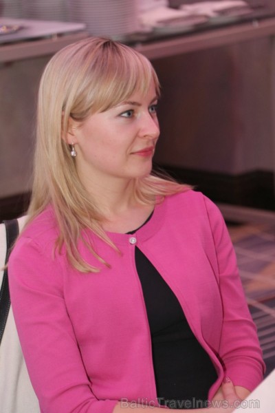 Somijas lidsabiedrības «Finnair» iepazīstina Latvijas tūrisma aģentus ar īstu Ziemassvētku vecīti Somijas lidsabiedrības «Finnair» iepazīstina Latvijas tūrisma aģentus ar īstu Ziemassvētku vecīti 212471