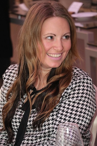 Somijas lidsabiedrības «Finnair» iepazīstina Latvijas tūrisma aģentus ar īstu Ziemassvētku vecīti Somijas lidsabiedrības «Finnair» iepazīstina Latvijas tūrisma aģentus ar īstu Ziemassvētku vecīti 212472