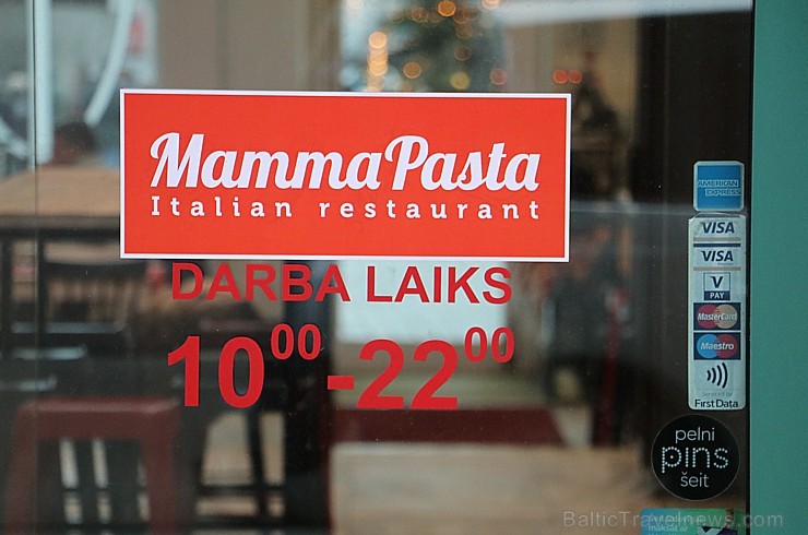 Lai iepriecinātu citus, restorāns «Mamma Pasta» un Travelnews.lv sociālajam centram uzdāvina skaistu torti Lai iepriecinātu citus, restorāns «Mamma Pasta» un Travelnews.lv sociālajam centram uzdāvina skaistu torti 212596