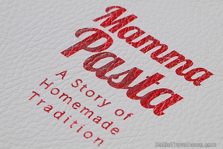 Lai iepriecinātu citus, restorāns «Mamma Pasta» un Travelnews.lv sociālajam centram uzdāvina skaistu torti Lai iepriecinātu citus, restorāns «Mamma Pasta» un Travelnews.lv sociālajam centram uzdāvina skaistu torti 212604