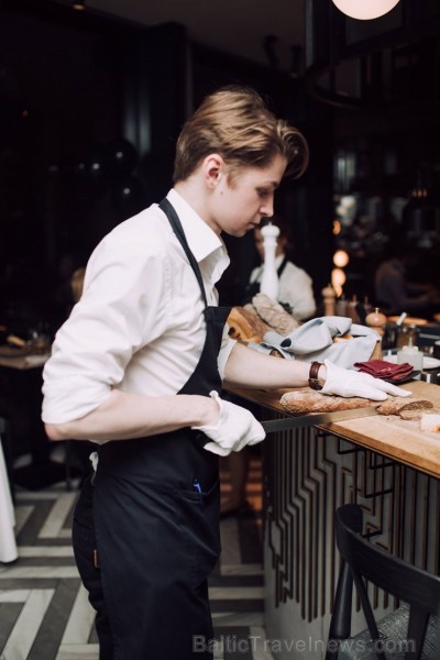 Gaumīgajā Rīgas «St Petrus Restaurant» tiek baudītas izsmalcinātas Johnnie Walker «Melnās vakariņas» Gaumīgajā Rīgas «St Petrus Restaurant» tiek baudītas izsmalcinātas Johnnie Walker «Melnās vakariņas» 212622