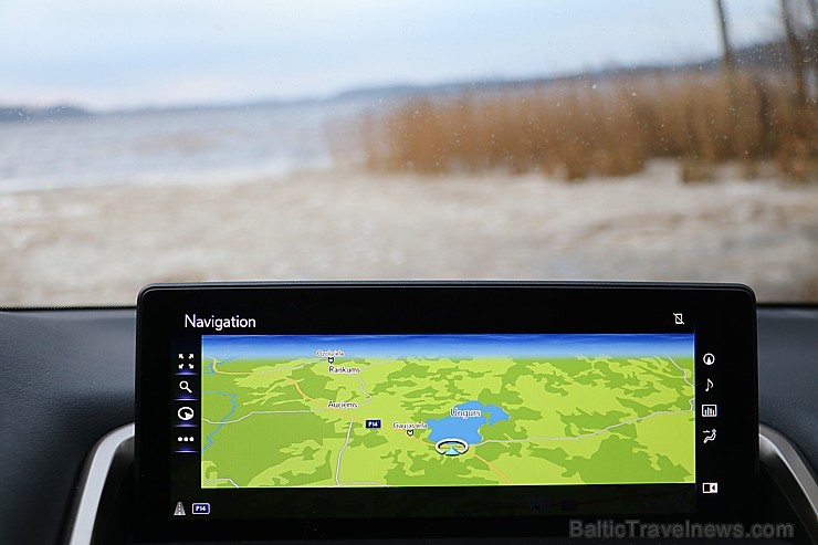 Travelnews.lv ar jauno krosoveru Lexus NX 300H ceļo uz Ungurmuižu 213008
