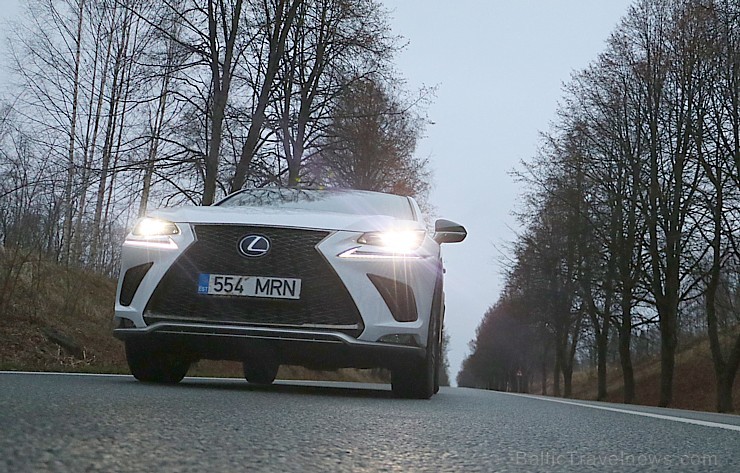 Travelnews.lv ar jauno krosoveru Lexus NX 300H ceļo uz Ungurmuižu 213042