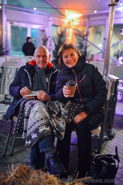 Siguldā durvis ver Ziemas koncertzāle 213267