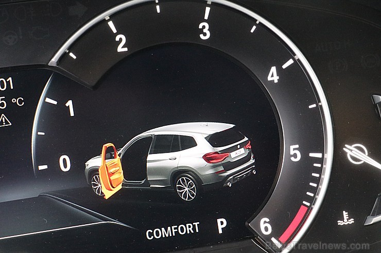 Travelnews.lv dodas pēc Ziemassvētku eglītes mežā ar jauno BMW X3 xDrive20d 213643