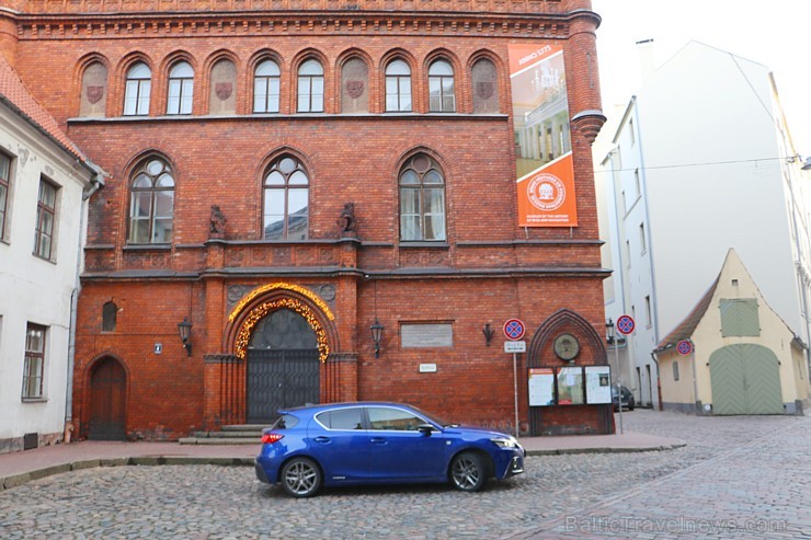 Travelnews.lv apceļo Ziemassvētku Rīgu un sniegoto Vidzemi ar Lexus CT 200h 213709