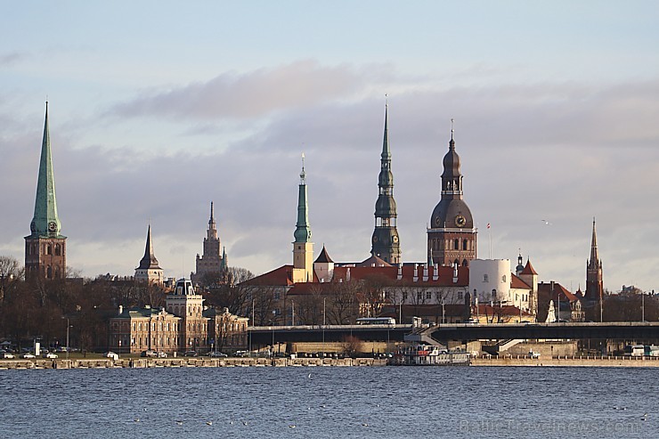 Travelnews.lv apceļo Ziemassvētku Rīgu un sniegoto Vidzemi ar Lexus CT 200h 213722