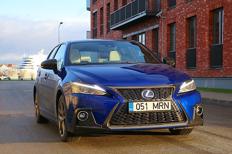 Travelnews.lv apceļo Ziemassvētku Rīgu un sniegoto Vidzemi ar Lexus CT 200h 213724