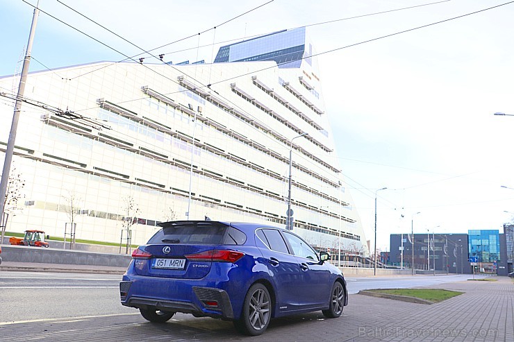 Travelnews.lv apceļo Ziemassvētku Rīgu un sniegoto Vidzemi ar Lexus CT 200h 213725