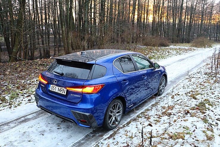 Travelnews.lv apceļo Ziemassvētku Rīgu un sniegoto Vidzemi ar Lexus CT 200h 213741