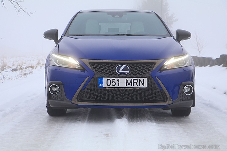 Travelnews.lv apceļo Ziemassvētku Rīgu un sniegoto Vidzemi ar Lexus CT 200h 213751