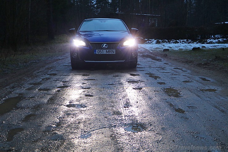 Travelnews.lv apceļo Ziemassvētku Rīgu un sniegoto Vidzemi ar Lexus CT 200h 213758