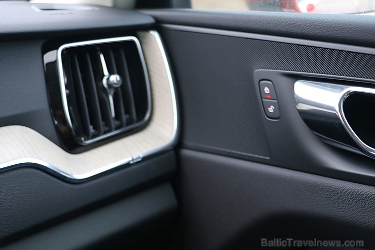 Travelnews.lv apceļo Latviju ar jauno un populāro Volvo XC60 215177