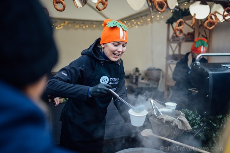 Sigulda «Ziemas garšu svinēšanā» pulcē tūkstošiem gardēžu 215256