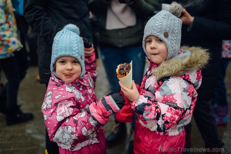 Sigulda «Ziemas garšu svinēšanā» pulcē tūkstošiem gardēžu 215265