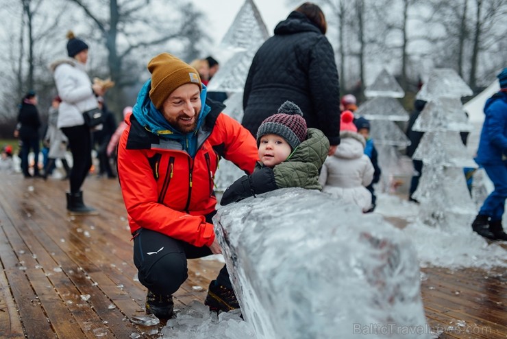 Sigulda «Ziemas garšu svinēšanā» pulcē tūkstošiem gardēžu 215268