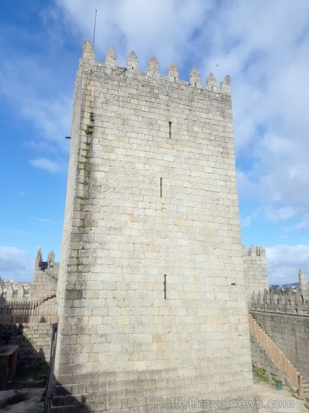 Travelnews.lv viesojas Portugāles pilsētas Gimaraešas pilsdrupās 216051