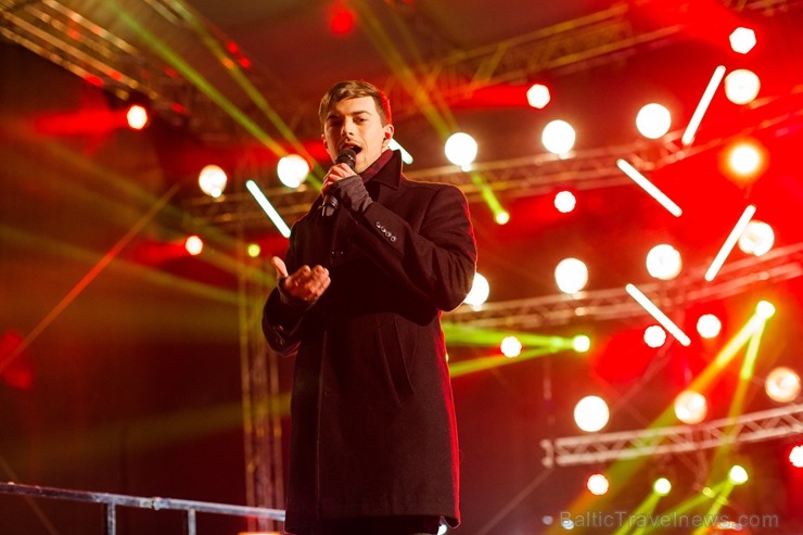 Aizvadīts Starptautiskais Ledus skulptūru festivāls 216556