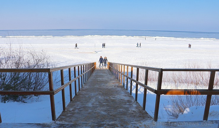 Jūrmalas viesnīcas «Baltic Beach Hotel» restorāns «VIEW Restaurant & Lounge» piedāvā «Brīvdienu pusdienas» Jūrmalas viesnīcas «Baltic Beach Hotel» restorāns «VIEW Restaurant & Lounge» piedāvā «Brīvdienu pusdienas» 218014