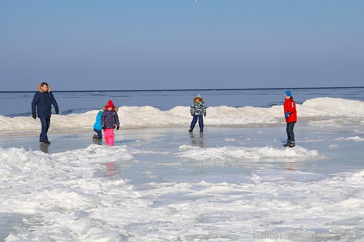 Jūrmalas viesnīcas «Baltic Beach Hotel» restorāns «VIEW Restaurant & Lounge» piedāvā «Brīvdienu pusdienas» Jūrmalas viesnīcas «Baltic Beach Hotel» restorāns «VIEW Restaurant & Lounge» piedāvā «Brīvdienu pusdienas» 218018
