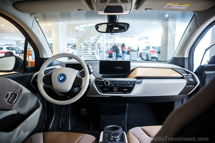Restorāns «Hercogs» izklaidē jaunā BMW i3s un MINI Countryman Plug-in hibrīda interesentus un «Dinamo Rīga» zvaigznes Restorāns «Hercogs» izklaidē jaunā BMW i3s un MINI Countryman Plug-in hibrīda interesentus un «Dinamo Rīga» zvaigznes 218225