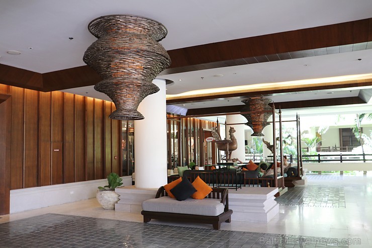 Travelnews.lv kopā ar «365 brīvdienas» un «Turkish Airlines» iepazīst Puketas salas viesnīcu «Mövenpick Resort & Spa Karon Beach Phuket» Travelnews.lv kopā ar «365 brīvdienas» un «Turkish Airlines» iepazīst Puketas salas viesnīcu «Mövenpick Resort & Spa Karon Beach Phuket» 218814